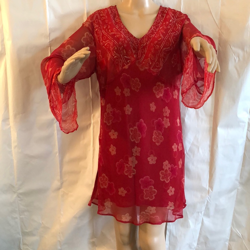 Victoria Holley 100% Silk fully lined Tunic. Size 14